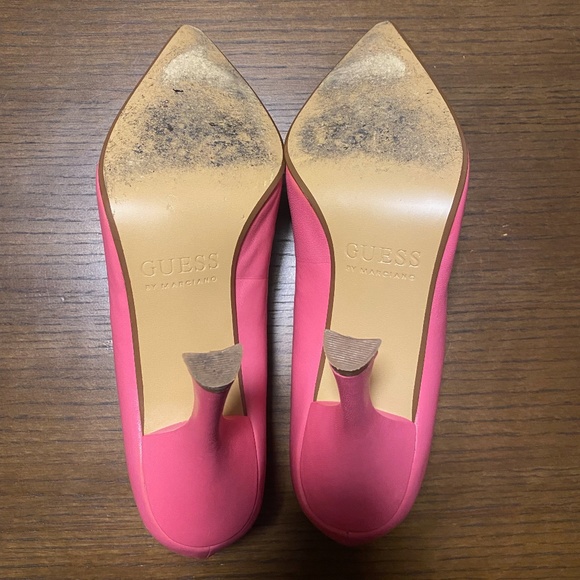 Guess Pink Leather Pumps - Picture 9 of 10